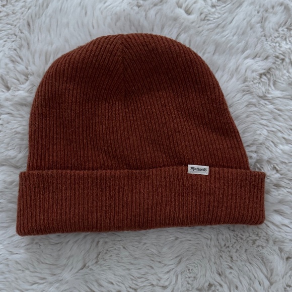 Madewell Merino Wool Beanie - Picture 1 of 3